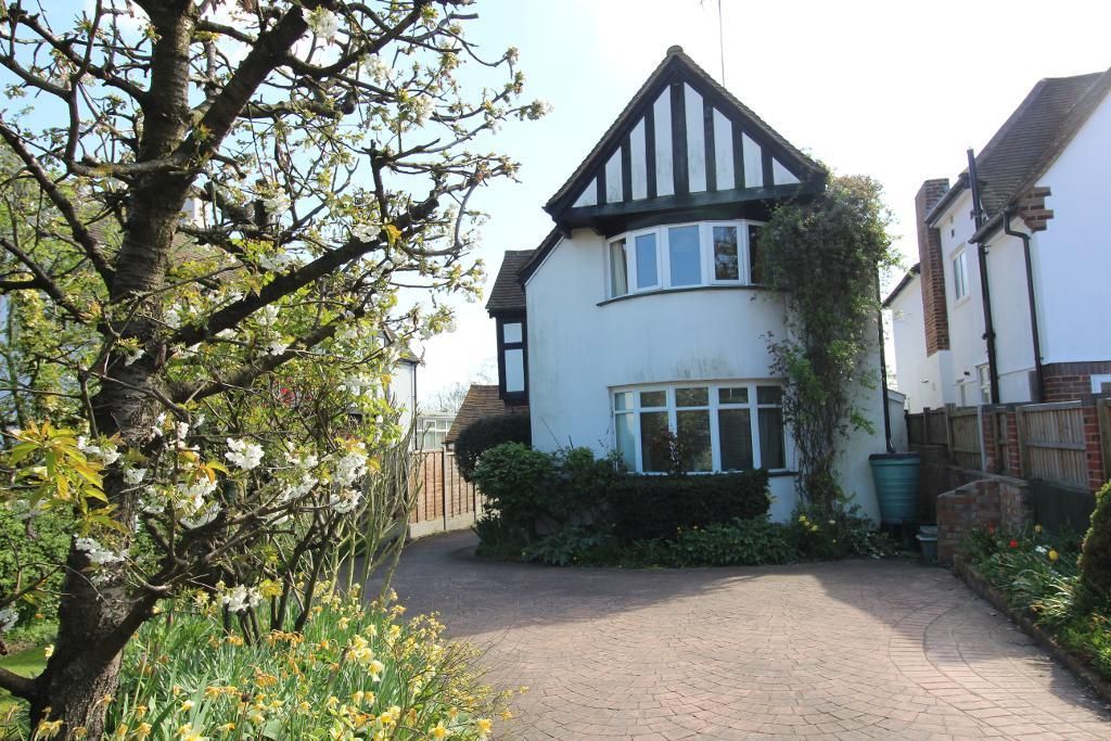 4 bedroom detached house for sale, Crofton Road, Orpington, Kent BR
