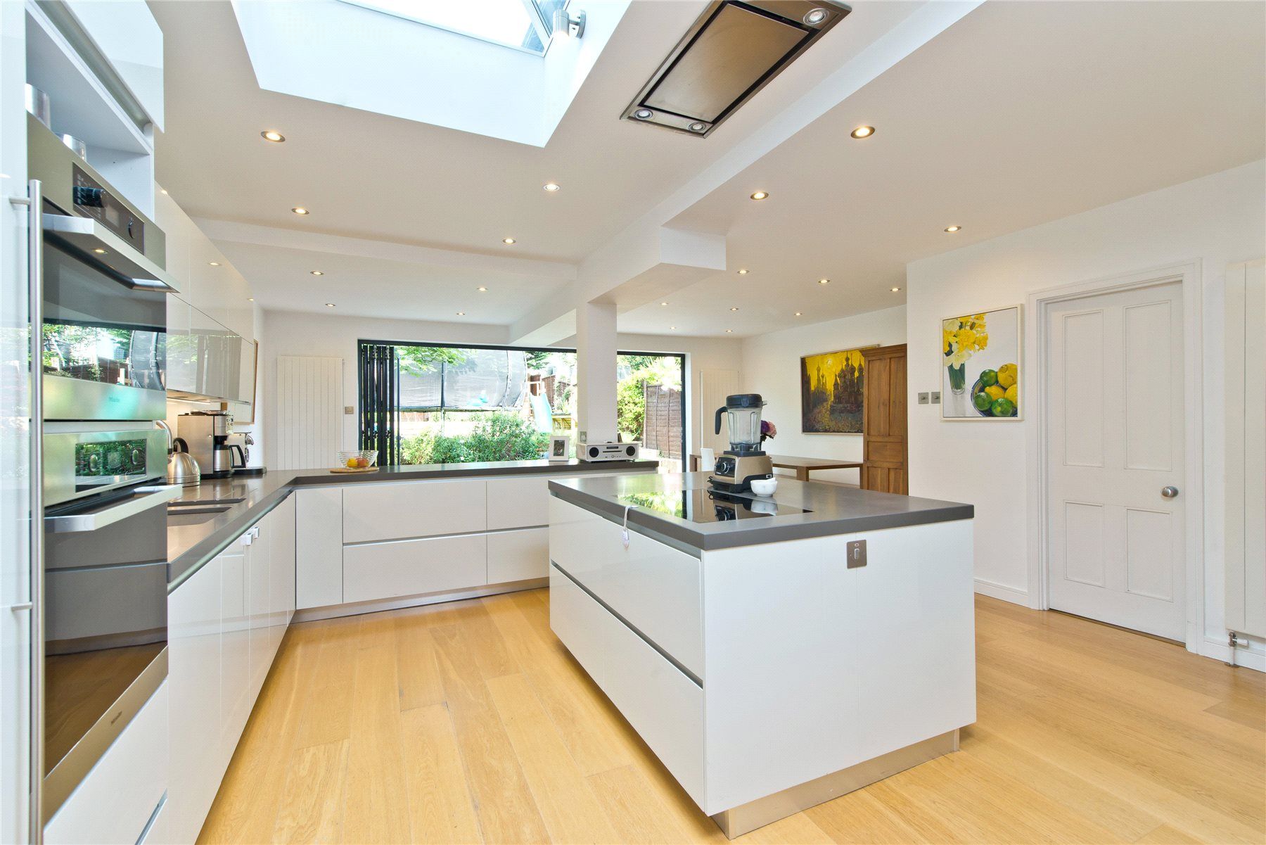 5 bedroom semidetached house for sale, Kenilworth Avenue, London, SW19 7LW