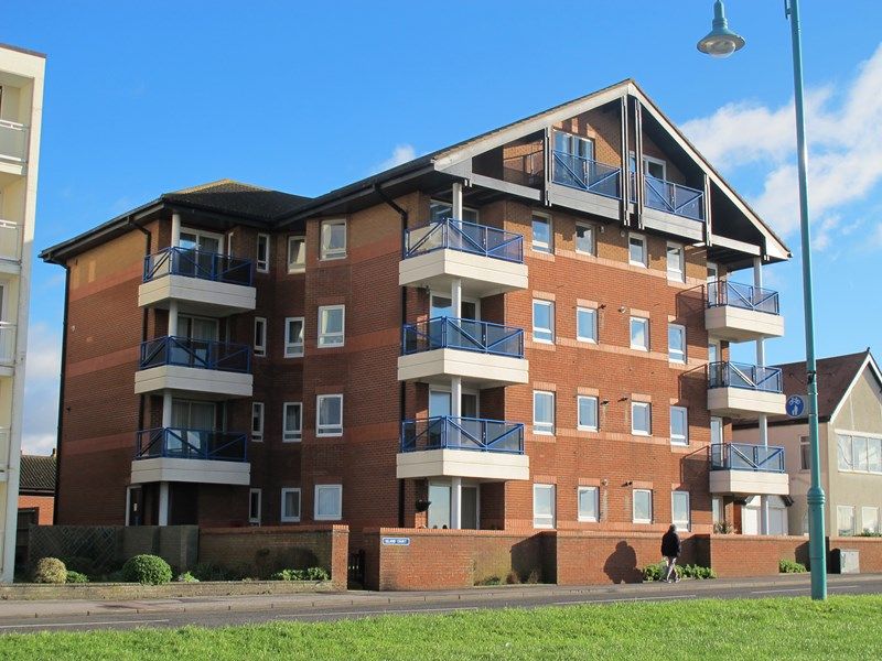 2 bedroom apartment for sale, Marine Parade East, Leeonthesolent