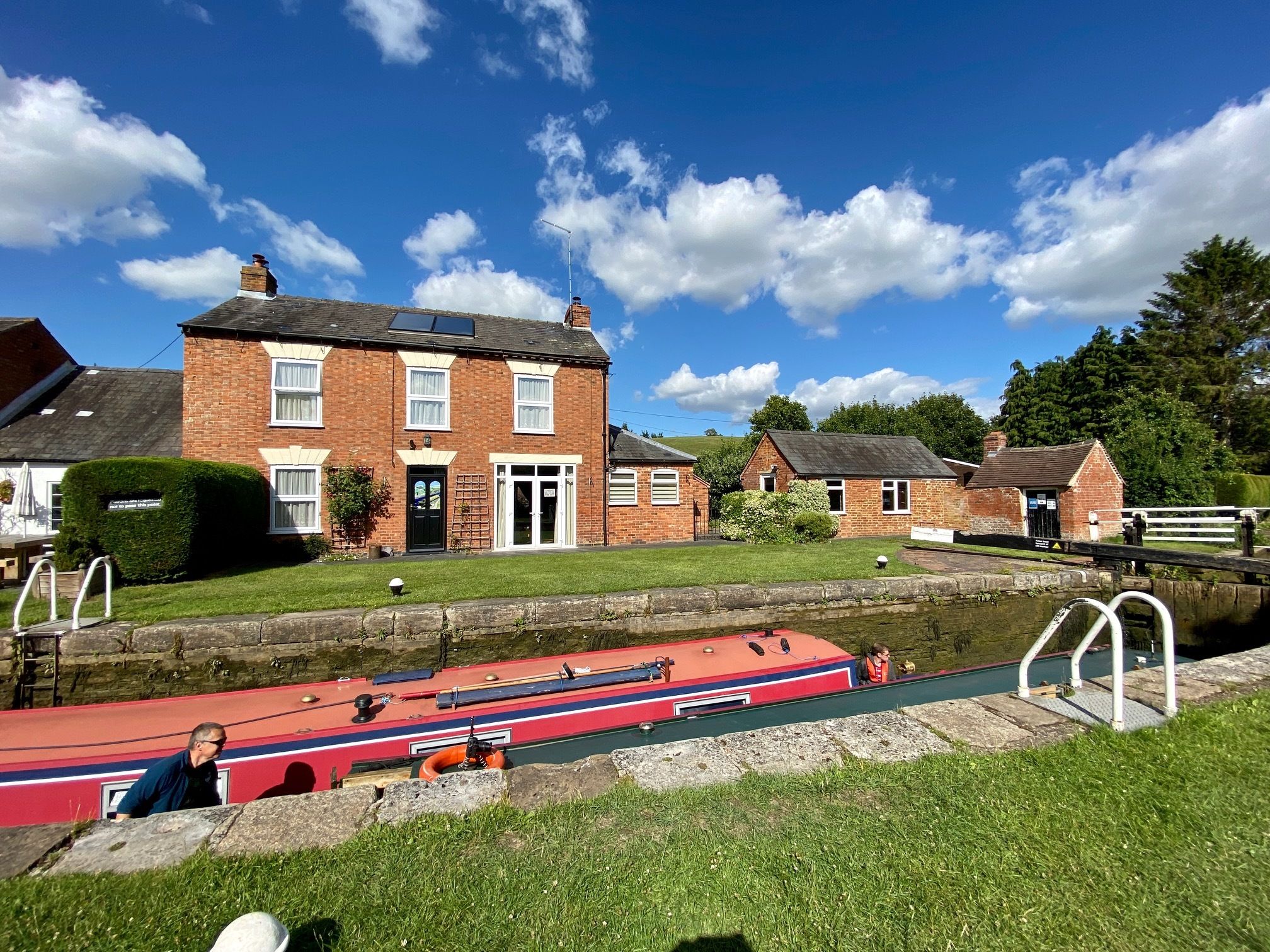 3 bedroom cottage for sale, Dark Lane, Braunston, Daventry NN, NN11 7HJ