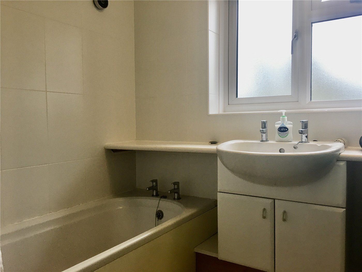 4 bedroom house to rent, Longfield Road, Winchester, Hampshire SO, SO23 0NT