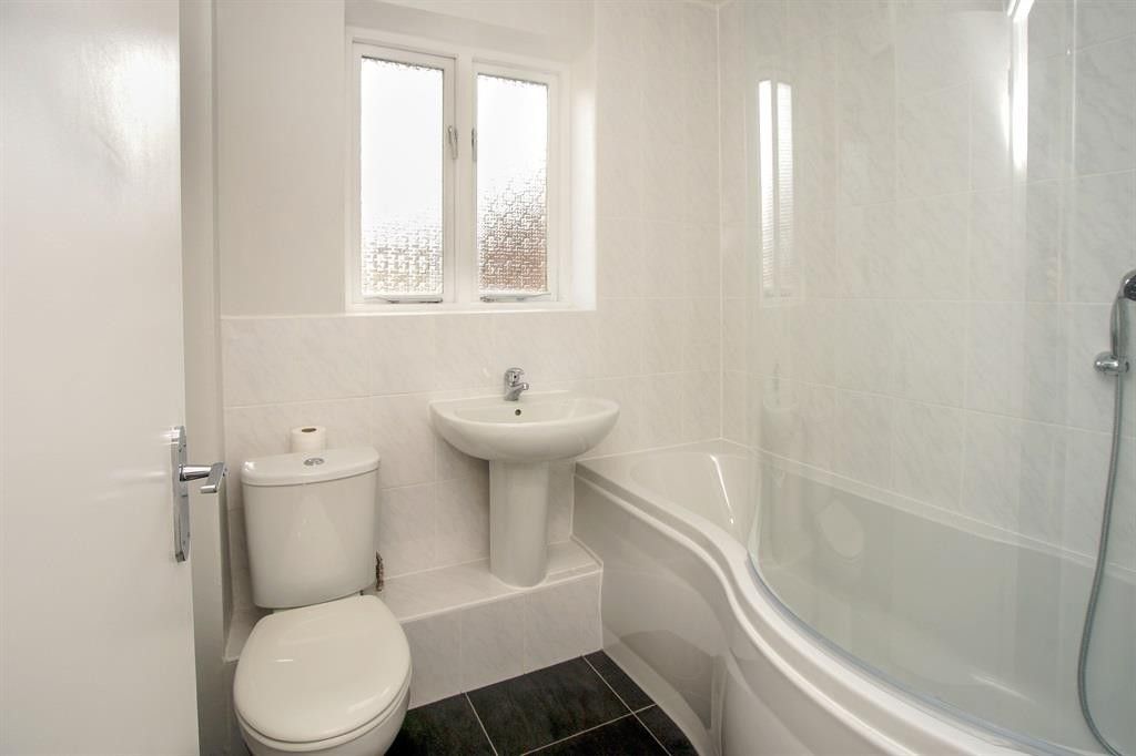 2 bedroom flat to rent, Turberville Road, Wareham, BH20 7HA