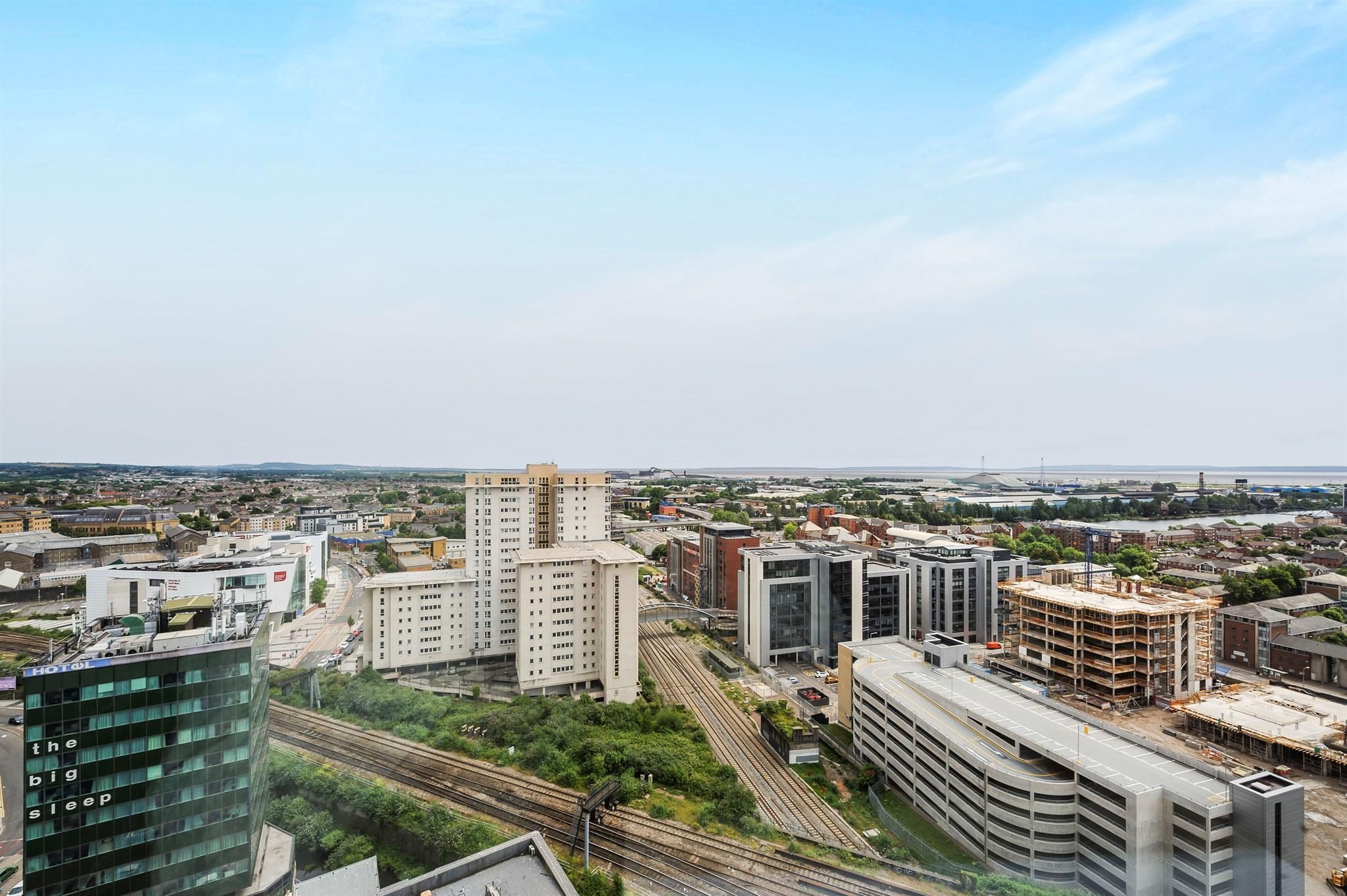 3 bedroom penthouse for sale, Altolusso, Bute Terrace, Cardiff, CF10 2FJ