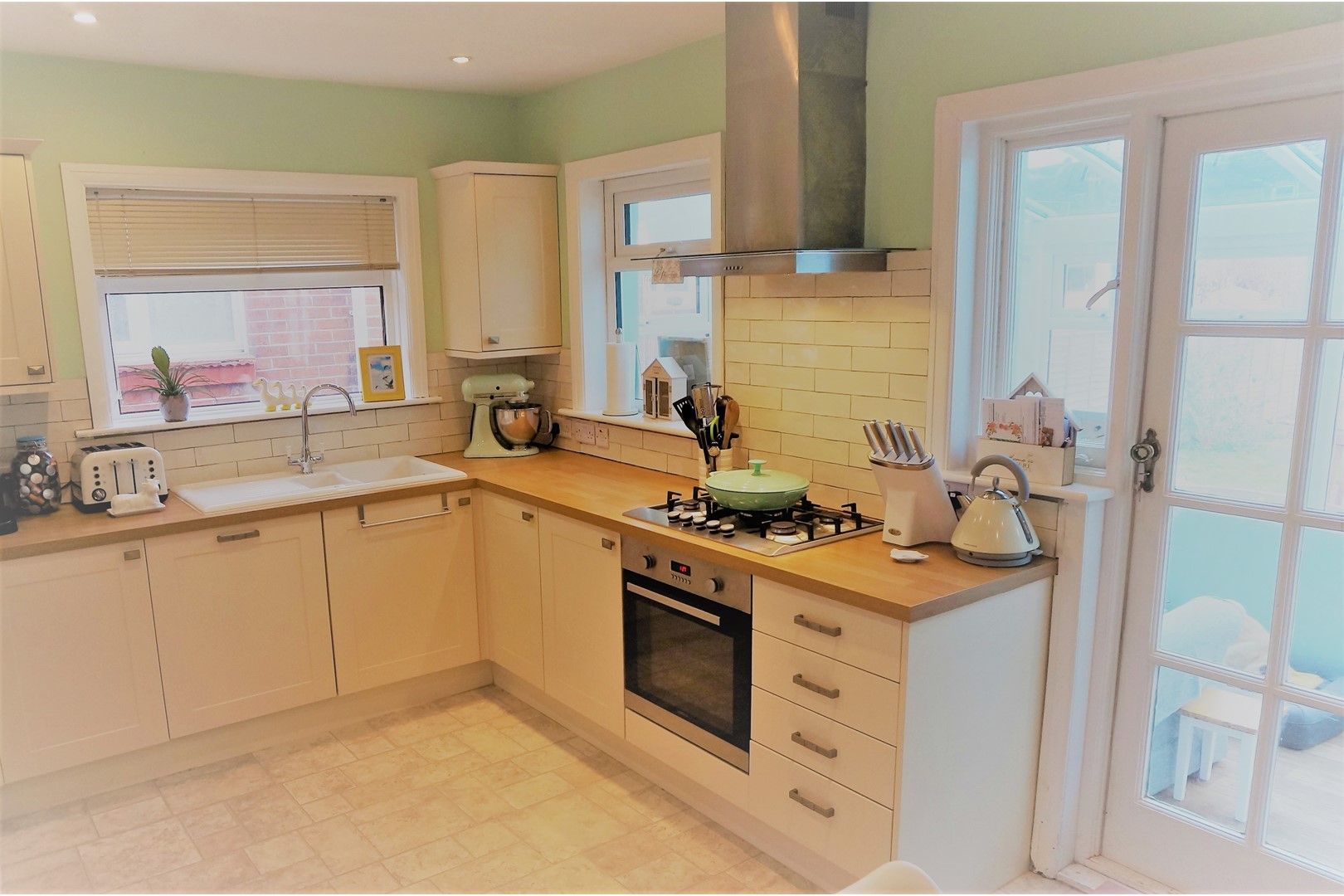 3 bedroom semidetached house for sale, Desborough Road, Eastleigh SO