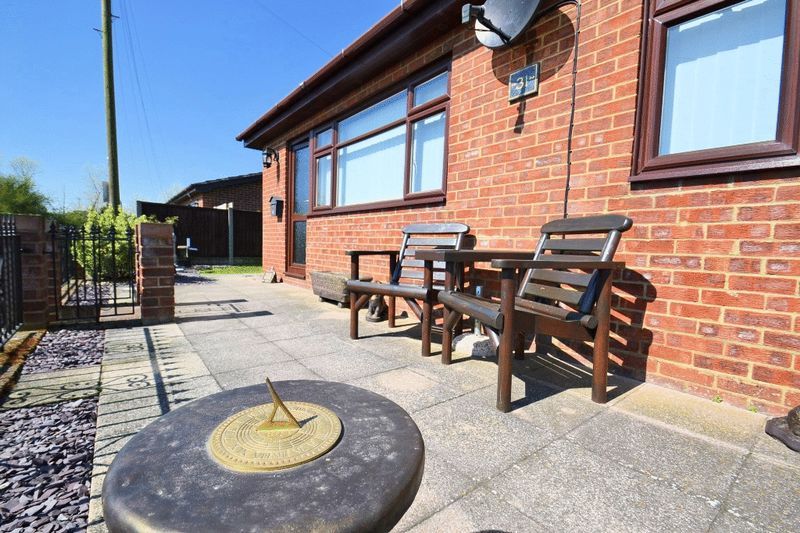 3 bedroom detached bungalow for sale, Hazeldene Close, Fourth Avenue