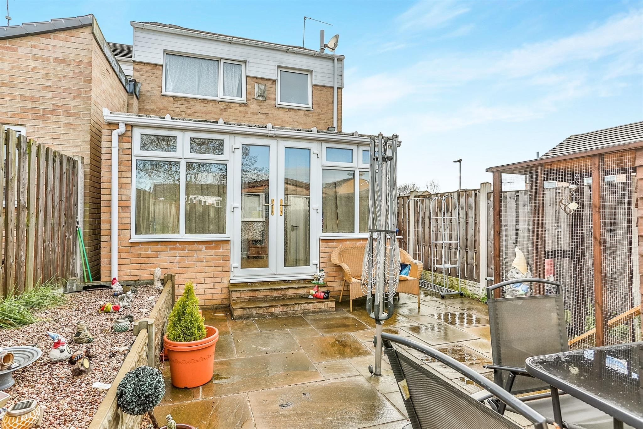 2 bedroom semidetached house for sale, Lime Grove, Sheffield, S35 1QB
