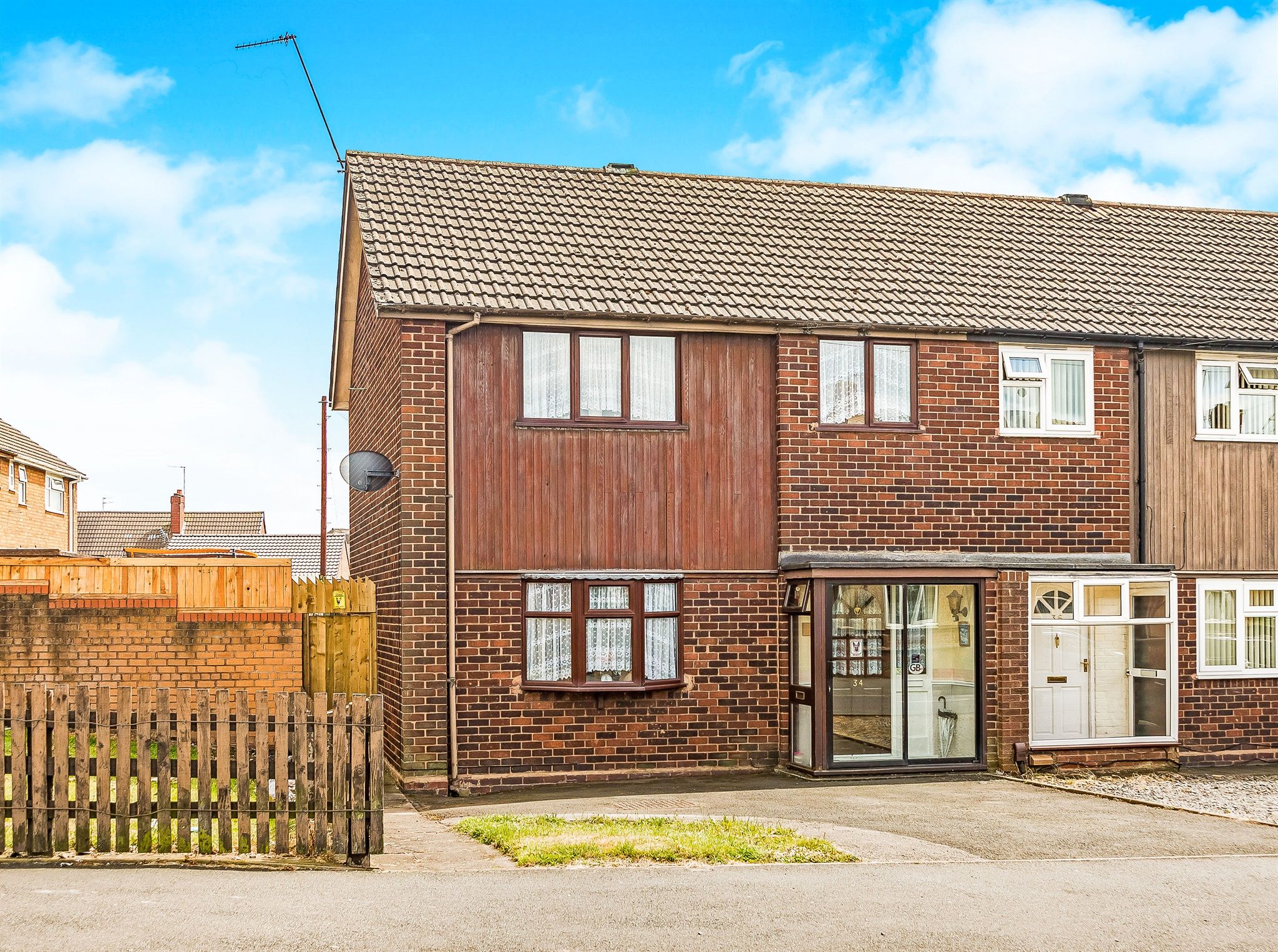 3 bedroom house for sale, St. Marks Road, Tipton DY, DY4 0XD