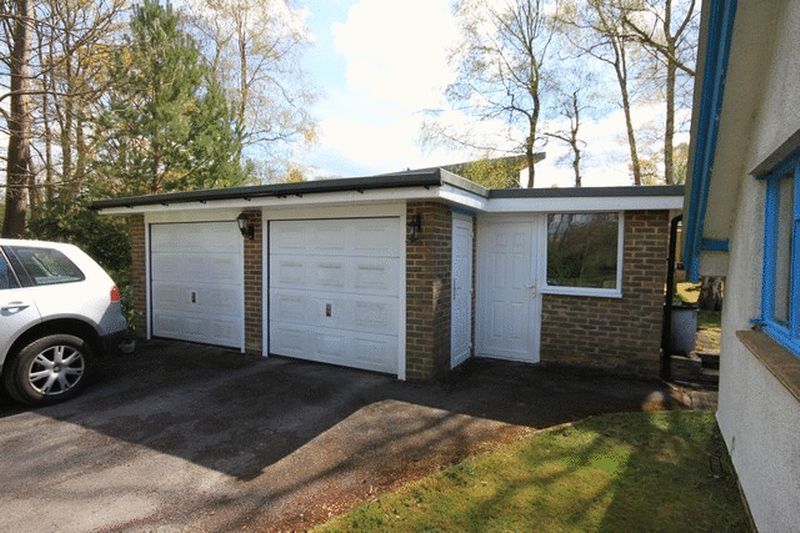 4 bedroom property for sale, Carousel, Herons Close, New Domewood