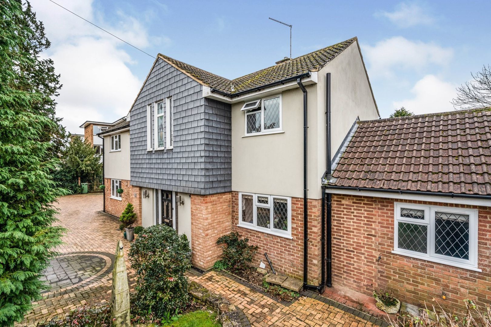 5 bedroom detached house for sale, Soulbury Road, Leighton Buzzard LU