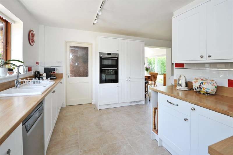 4 bedroom detached bungalow for sale, Baunton Lane, Cirencester, GL7 2LN