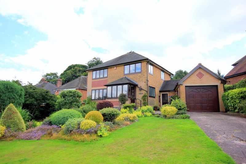 3 bedroom detached house for sale, Fieldway, The Dairyfields, Trentham