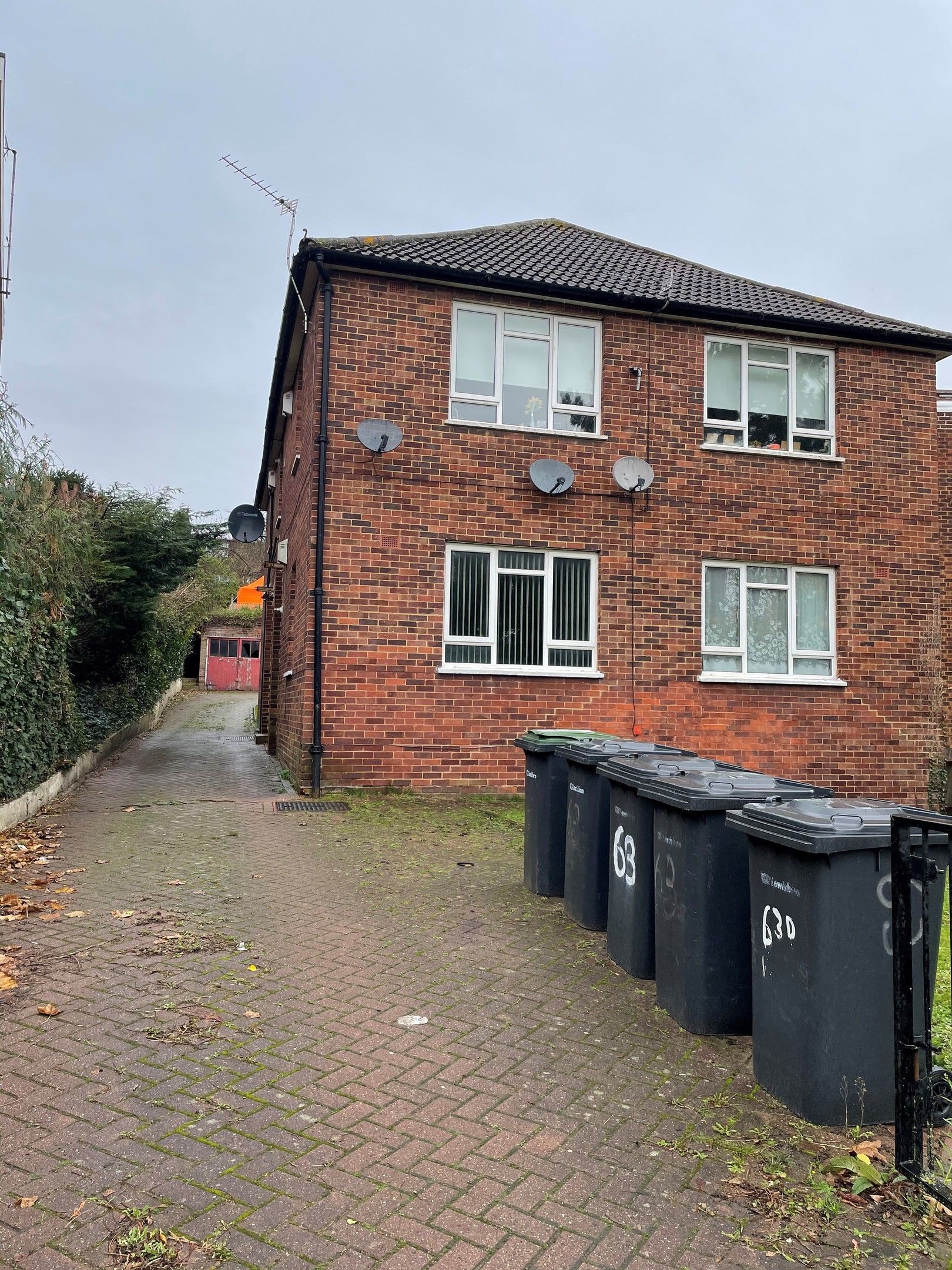 2 bedroom flat to rent, Ravensbourne Park Crescent, Catford SE, SE6 2YE