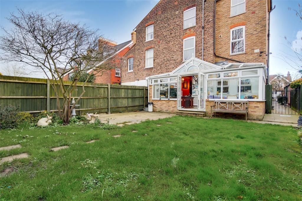 7 bedroom semidetached house for sale, Ditton Road, Surbiton, KT, KT6