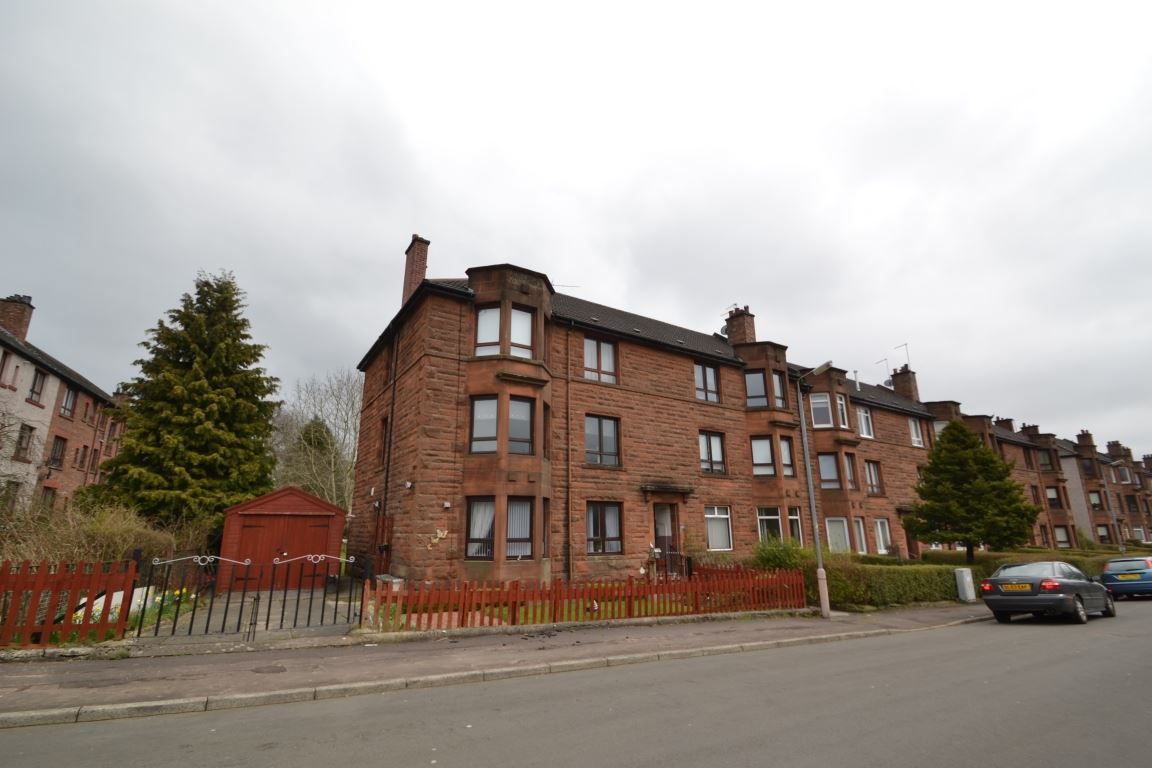2 bedroom flat to rent, Dee Street, Riddrie, Glasgow, G33 2DT
