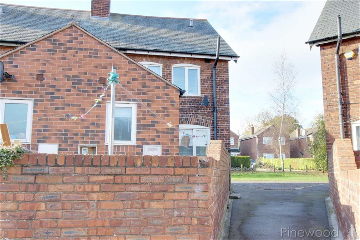 3 bedroom house to rent, Model Village, Creswell, Worksop, S80 4BW