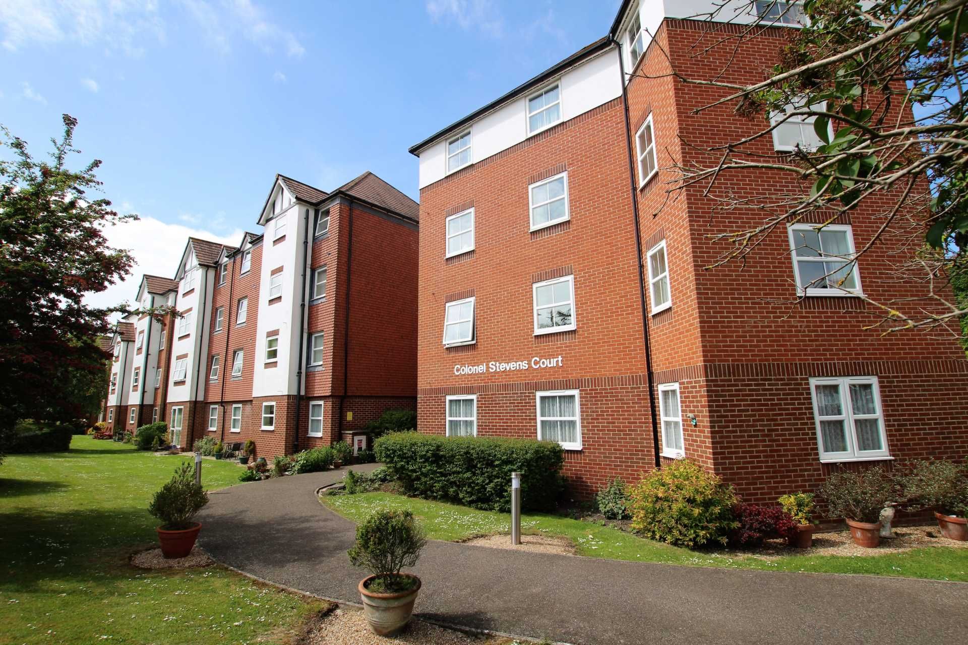 1 bedroom flat for sale, Granville Road, Eastbourne, BN20 7HD