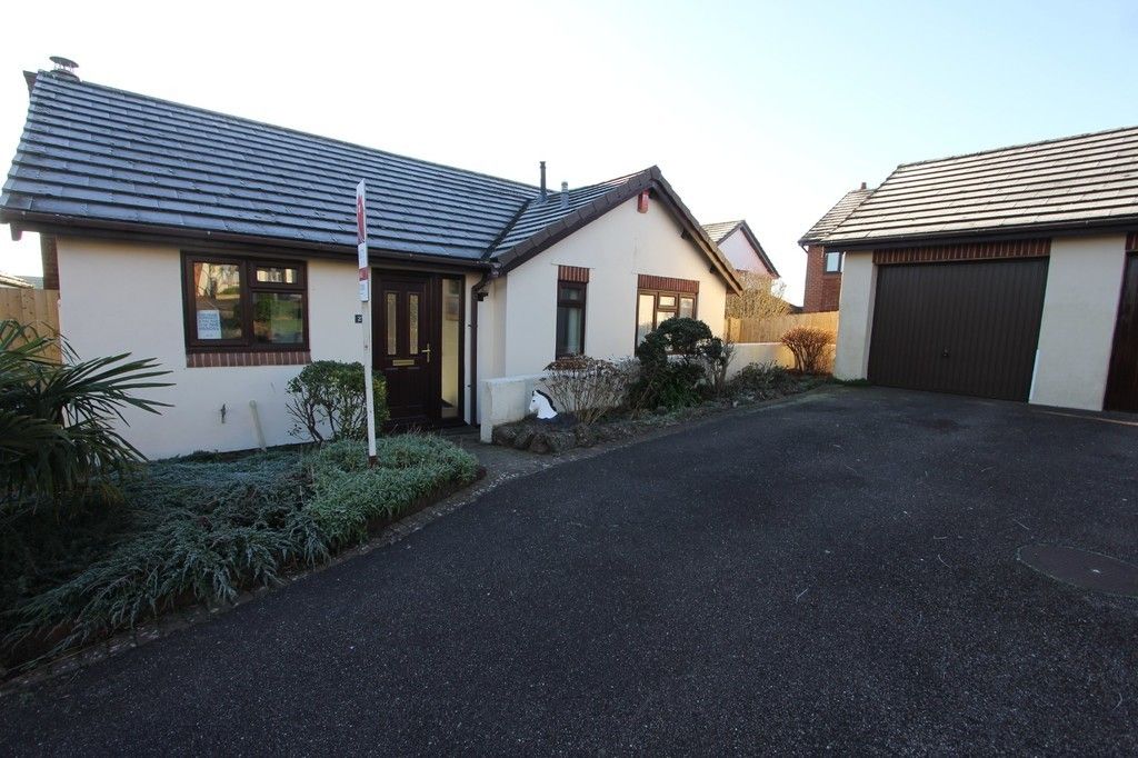 2 bedroom detached bungalow for sale, Shire Close, Paignton, TQ4 7SW