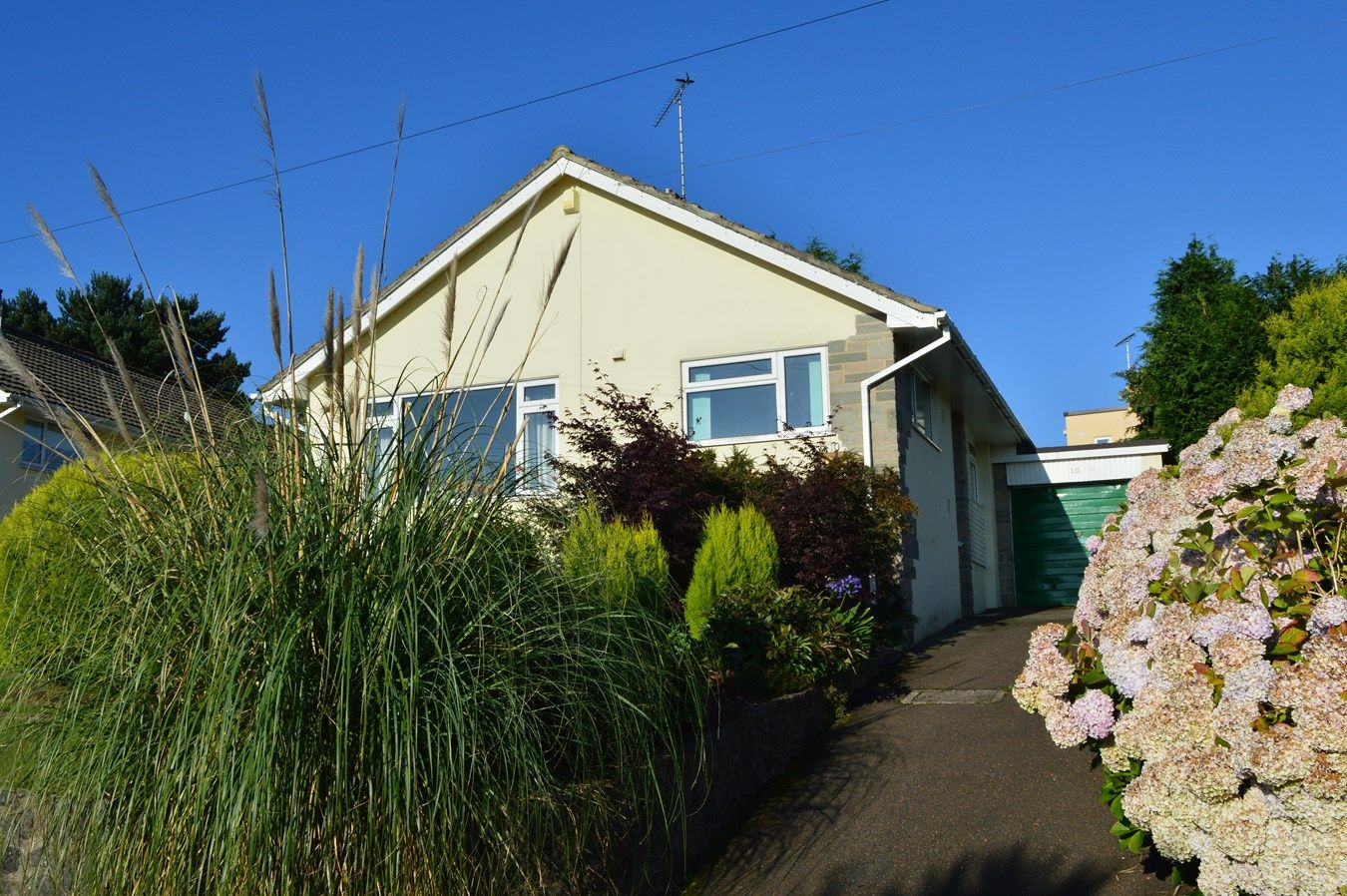 2 bedroom detached bungalow for sale, Marlowe Close, Shiphay, Torquay