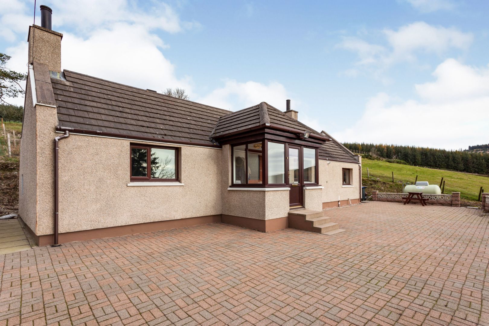 2 bedroom detached bungalow for sale, Huntly AB, AB54 4QR