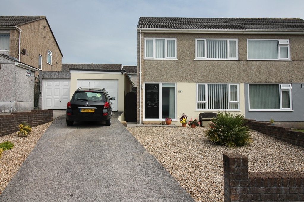 3 bedroom semidetached house for sale, Kingston Drive, Plympton