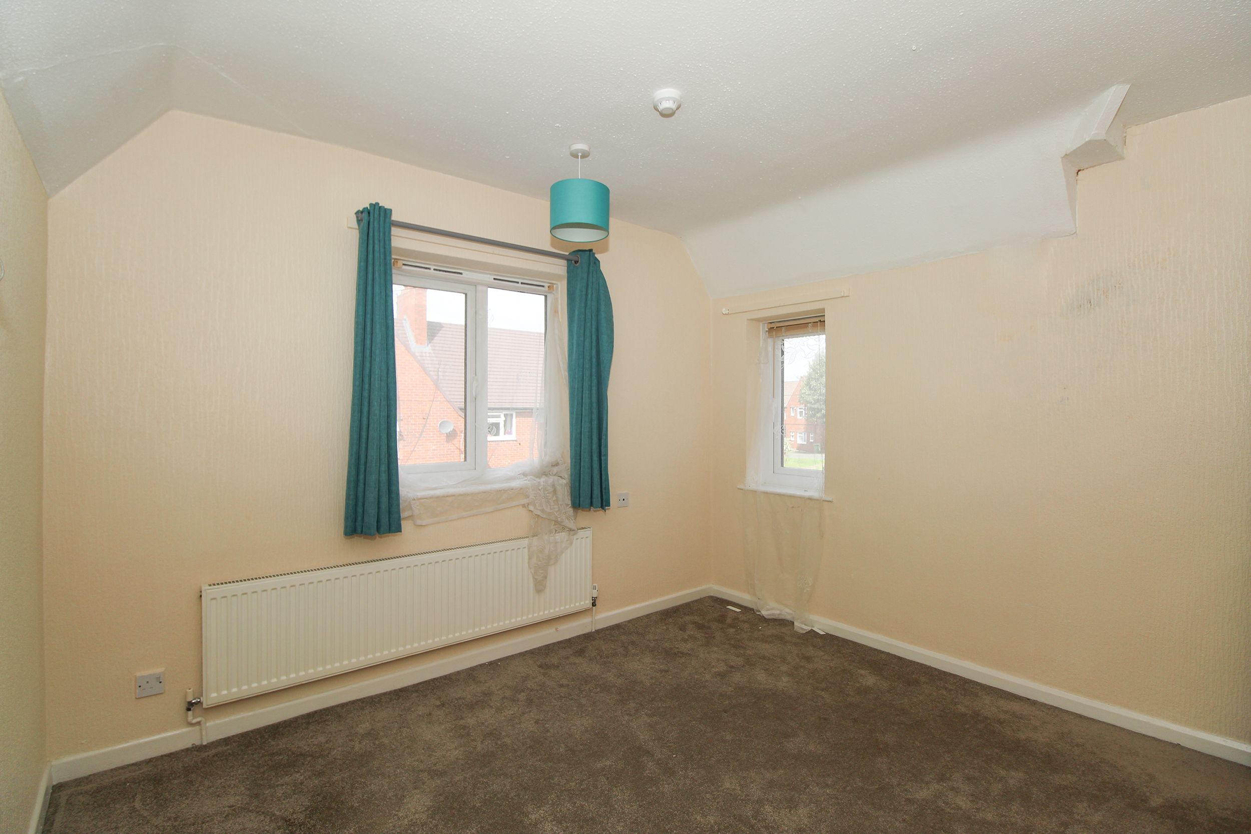 3 bedroom terraced house for sale, Walton Drive, Walton, Chesterfield S