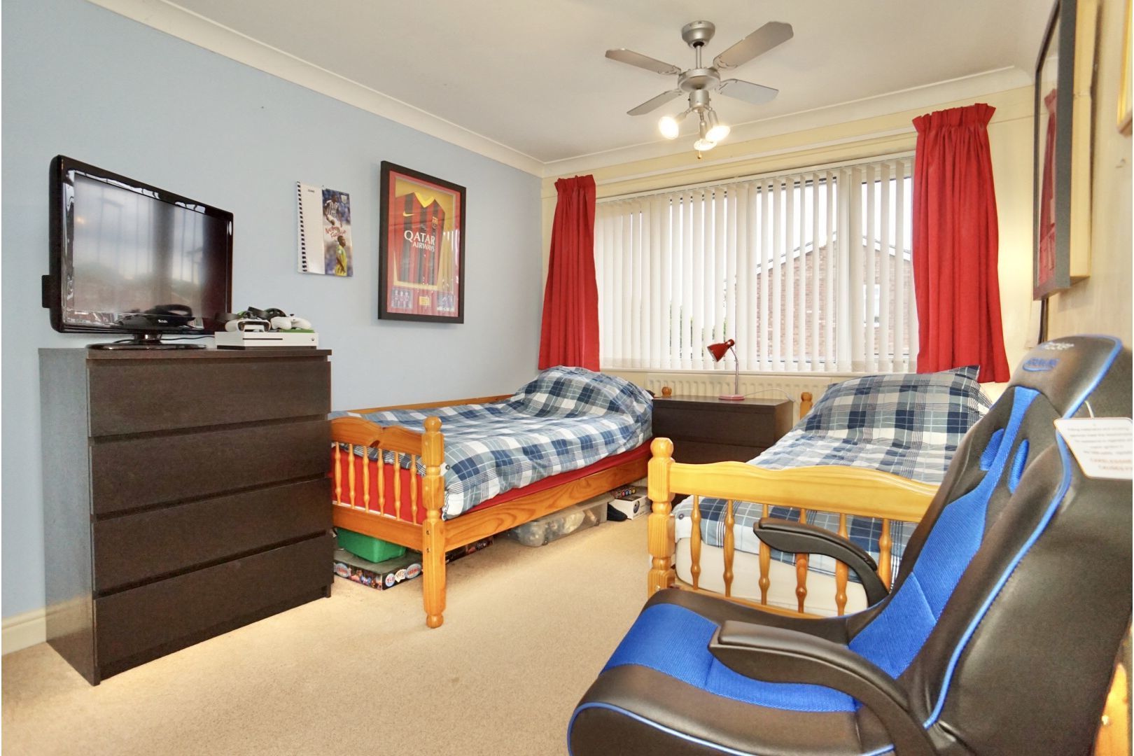 5 bedroom semidetached house for sale, Grassholme, Tamworth B, B77 4BZ