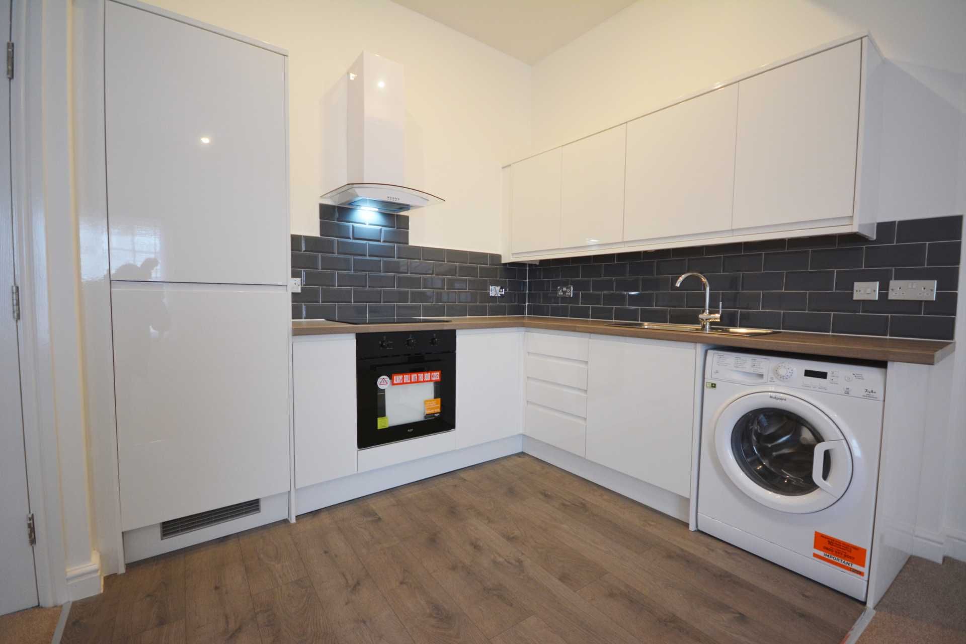 2 bedroom apartment for sale, Windsor Court, Rugby Town Centre, CV21 3BH