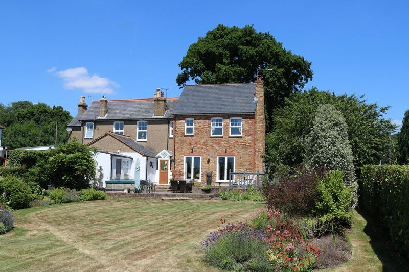 4 bedroom house for sale, Heath End Road, Flackwell Heath, High