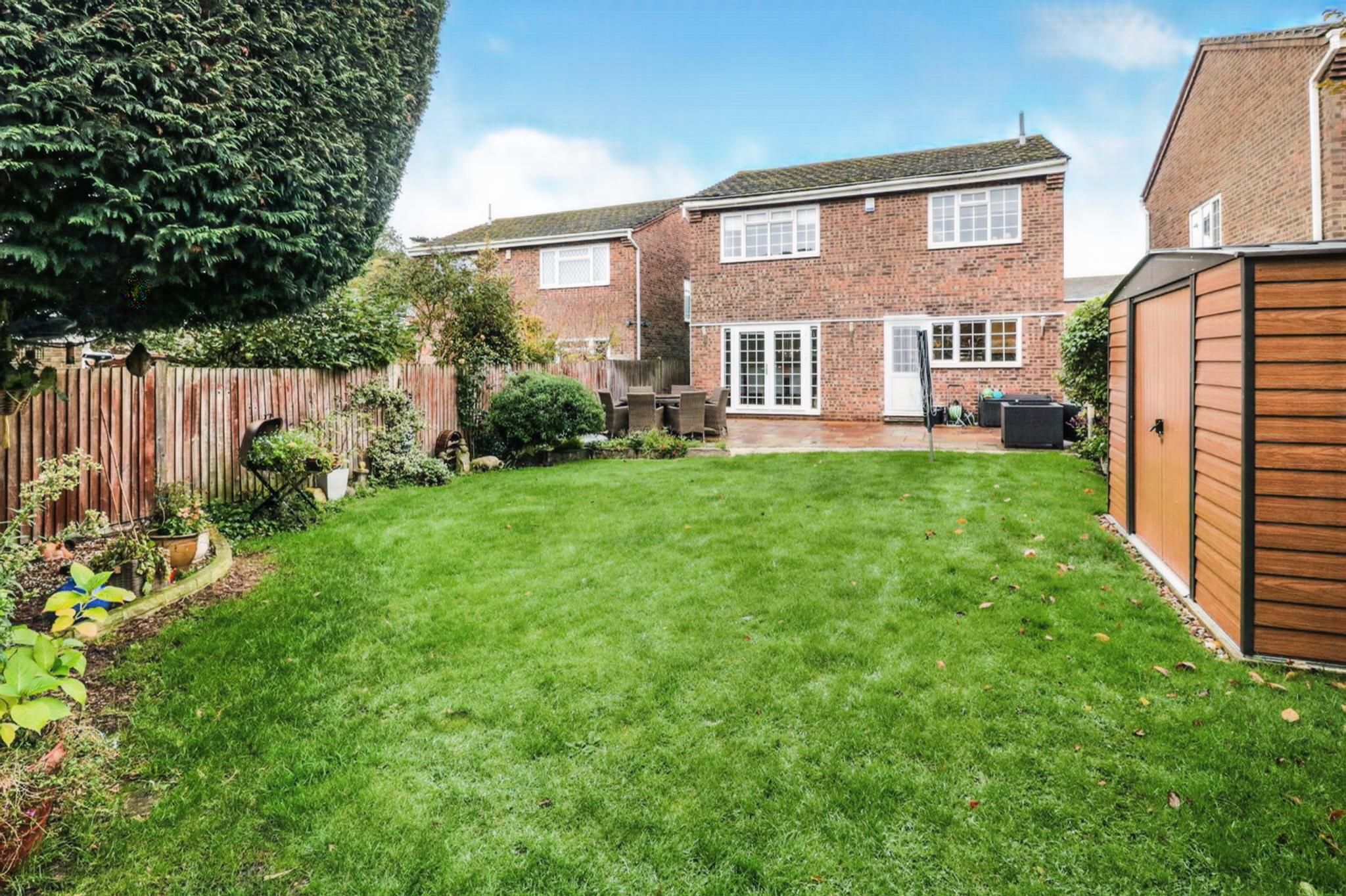 4 bedroom detached house for sale, The Oval, Broxbourne EN, EN10 6DQ