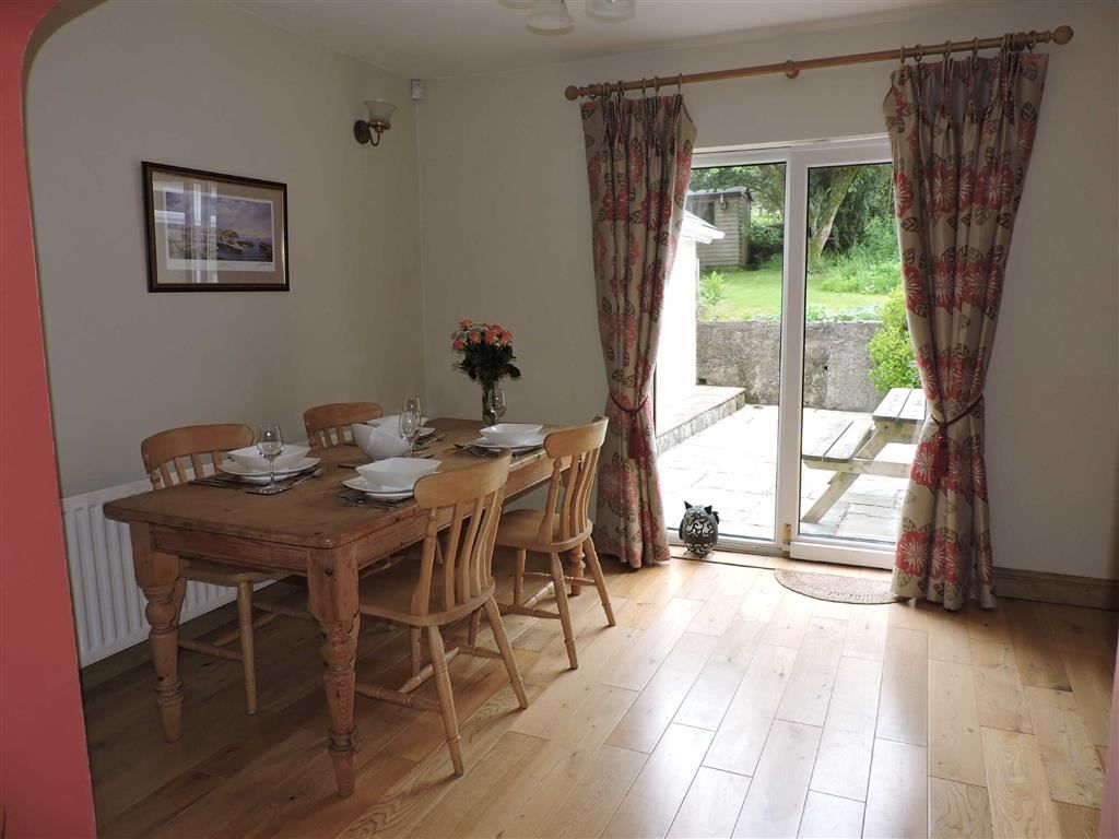 4 bedroom property for sale, The Croft, Glanrhyd Road, Pontardawe, SA8 4RJ