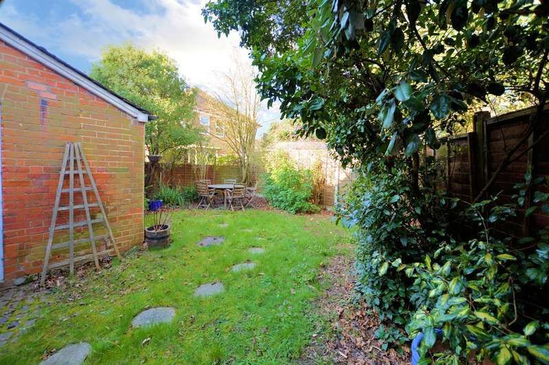 3 bedroom semidetached house to rent, Blakes Cottage, Basingstoke Road