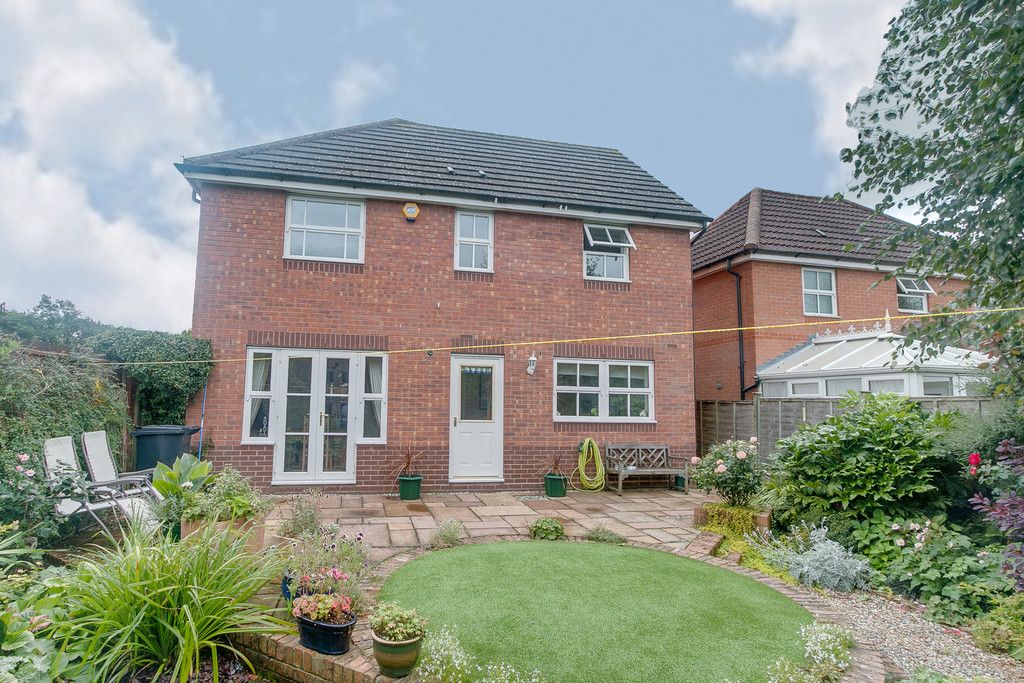4 bedroom detached house for sale, Defford Close, heath, Redditch, B97 5WR
