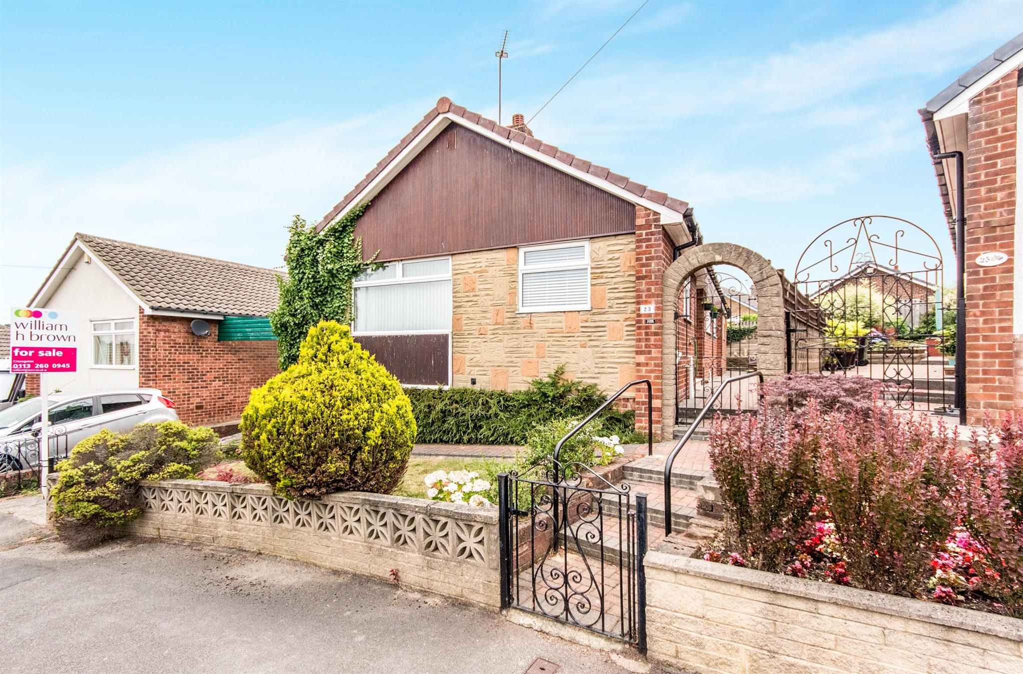 3 bedroom detached bungalow for sale, Templegate Road, Leeds, LS15 0HF