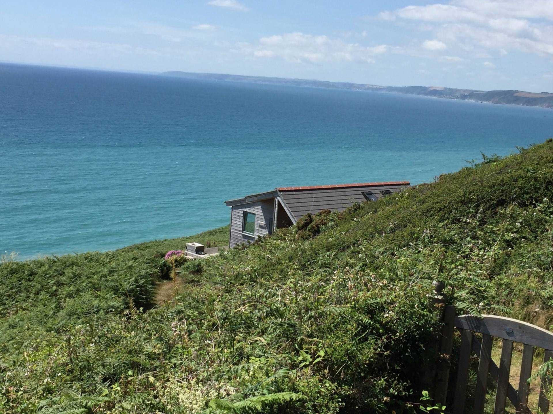 1 bedroom chalet for sale, Treninnow Cliff, Whitsand Bay, Cornwall PL