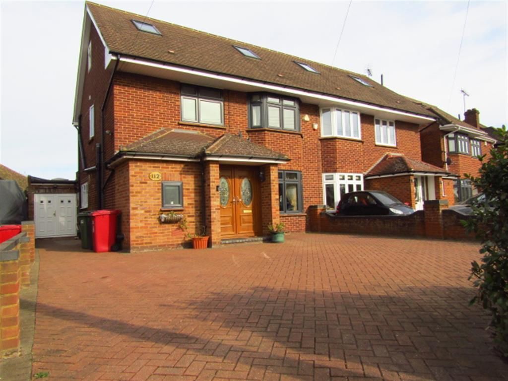 4 bedroom semidetached house for sale, Upton Court Road, Slough, SL3