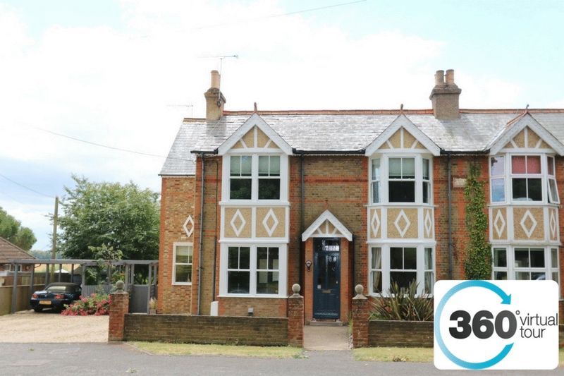 4 bedroom house for sale, Heath End Road, Flackwell Heath, High