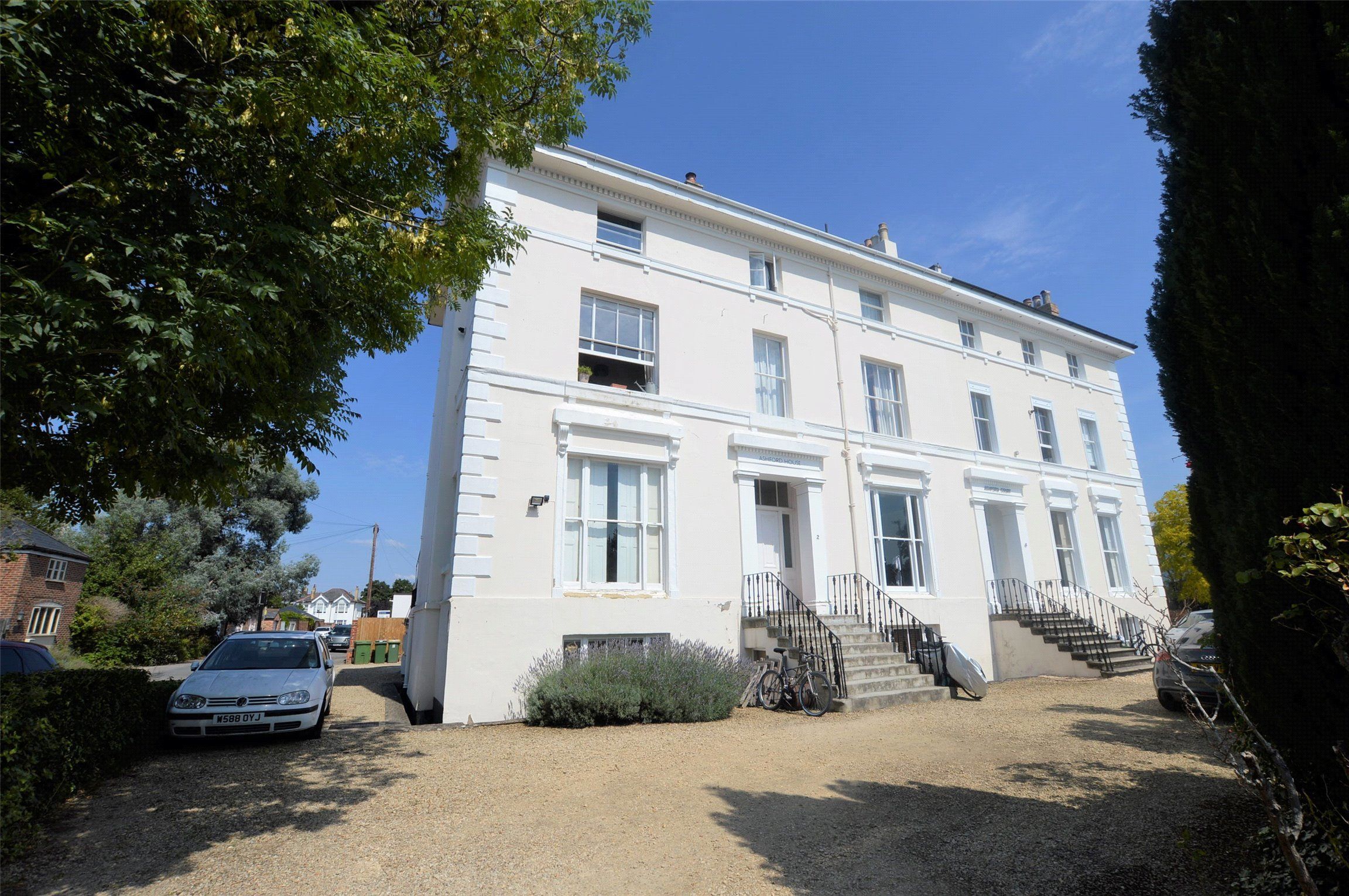 1 bedroom flat to rent, Ashford House, Ashford Road, Cheltenham, GL50 2QZ
