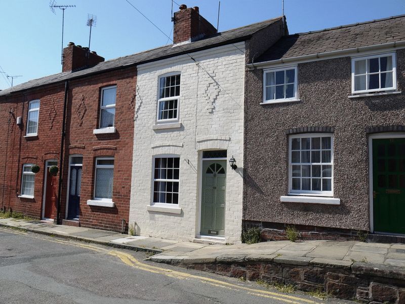 2 bedroom terraced house to rent, Greenway Street, Chester, CH4 7JS