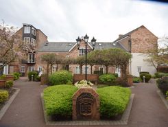 Listing main image