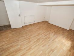 Listing main image