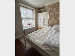 Listing main image