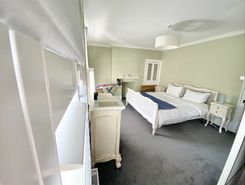 Listing main image