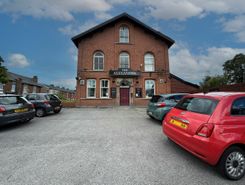 Listing main image