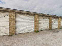 Listing main image