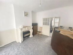 Listing main image