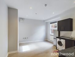 Listing main image