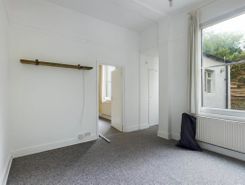 Listing main image
