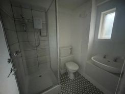 Listing main image