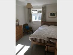 Listing main image