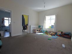Listing main image